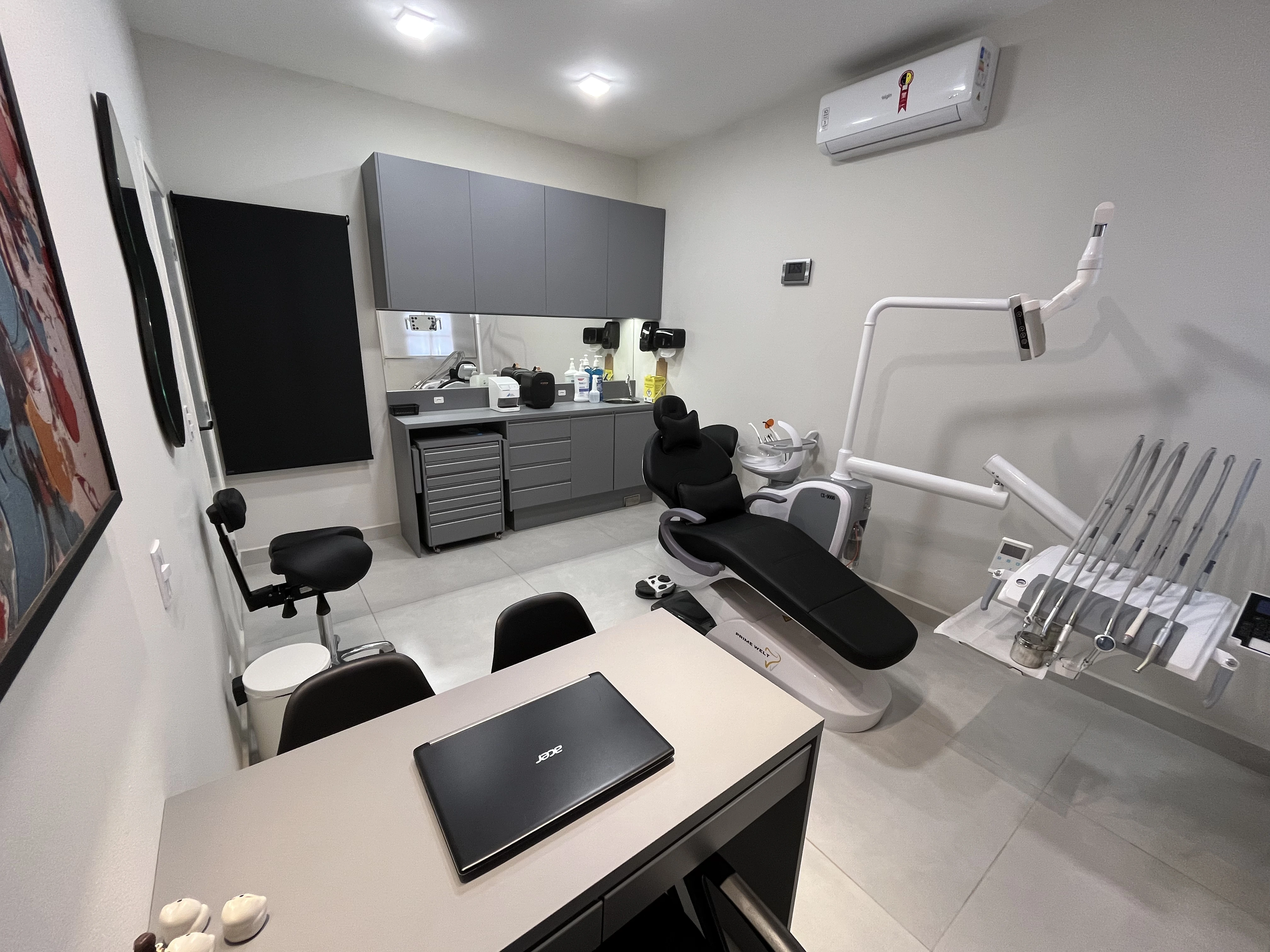 Sala clínica Santtis — diagnóstico digital e organização